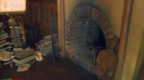 themiddleearthworldoftolkien:Bilbo’s House