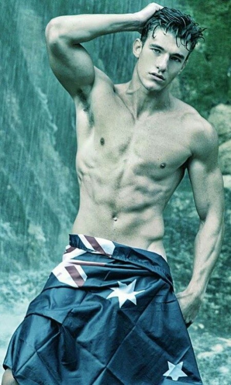 MALE MODEL AUSTRALIA