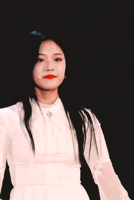 loona loona 1/3 hyunjin kim hyunjin by us evelyn*