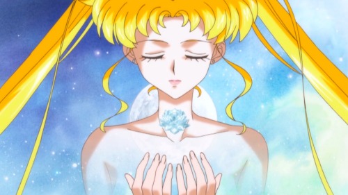 silvermoon424:Can we talk about how fucking gorgeous Usagi is...