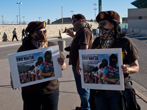 iztac-coatl:Women in the Brown Berets