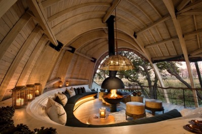 Open Safari Lodge Sitting Room in Botswana [1688x1122]