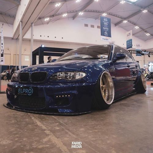 Who else sits lip like this? We want to check out your car.Via...