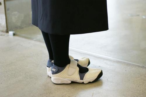 nike w air rift