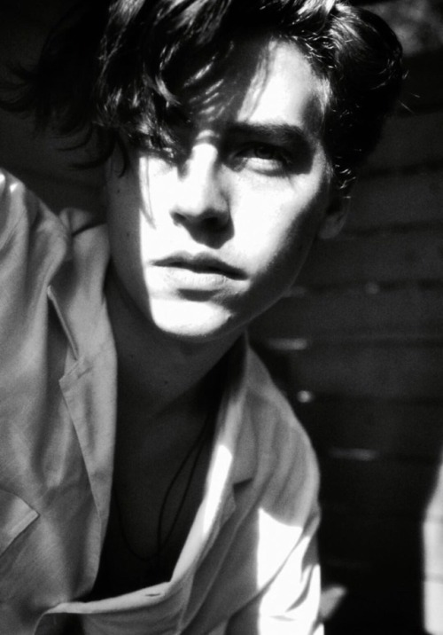 betty-and-jughead:Cole Sprouse by Damon Baker photography....