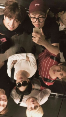 Unduh 300 Wallpaper Bts Selca Paling Keren Unduh 300 Wallpaper Bts Selca Paling Keren