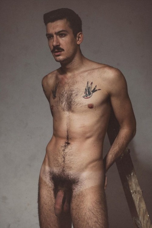 fullfrontalmalemodel:Model: ‘Aaron’Photographer: Adolfo...