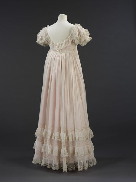 Untitled (fashionsfromhistory: Evening Dress 1821-1823 ...)