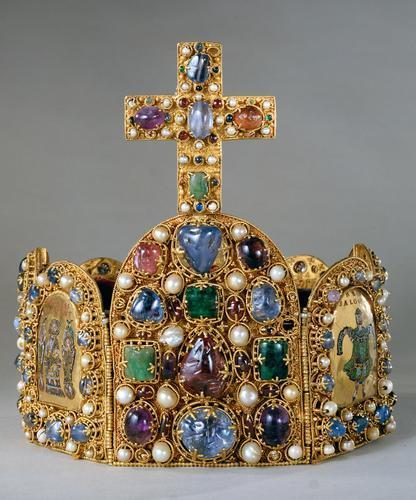 Imperial Crown of the Ottonian dynasty, made in... - to love many things