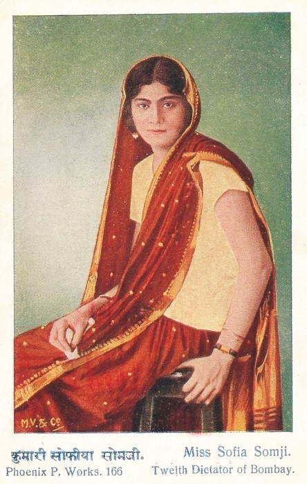 vintageindianclothing:Sophia Somji from a Khoja family in...