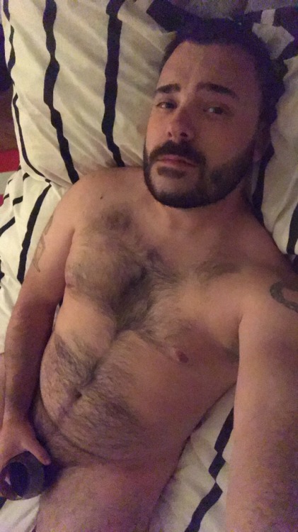 bostonbearcub:Different day, same position! My long weekend...