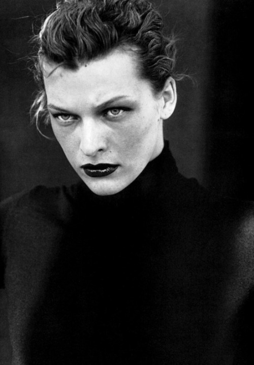 babyblaize:Milla Jovovich By Peter Lindbergh