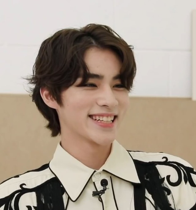 happy birthday to our smiley xiaojun!!