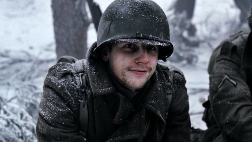 neverbelikeyoume:The men were colder than they had ever been in...