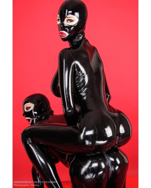 latexcatsuitlove:Kylie Marilyn 【Latex Goddess & Miss...