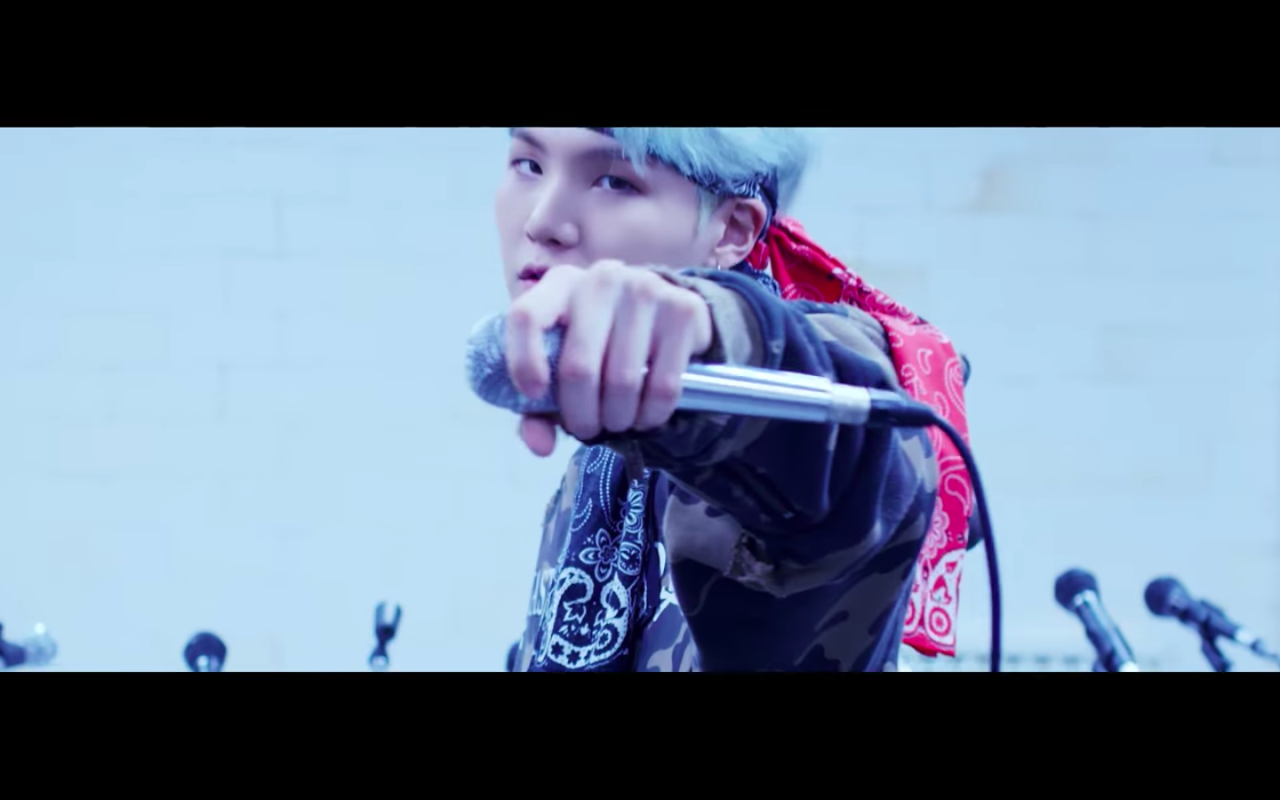 suga mic drop suga mic drop