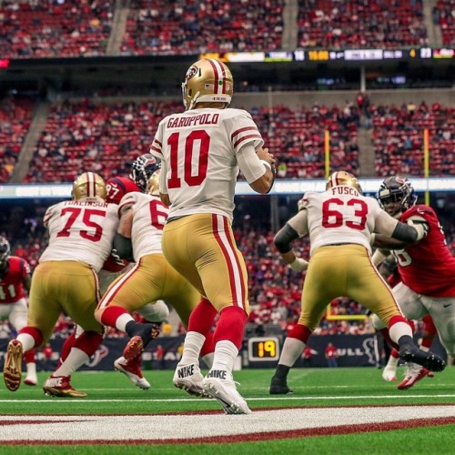 the-football-chick:Week 14 Final - the 49ers pulled out a win,...