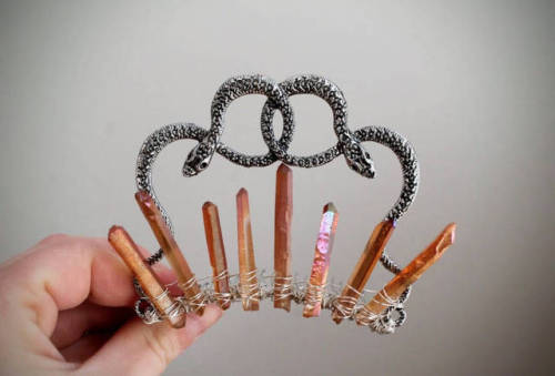 sosuperawesome:Crystal Crowns and Hair Combs, by Foxwood Forest...