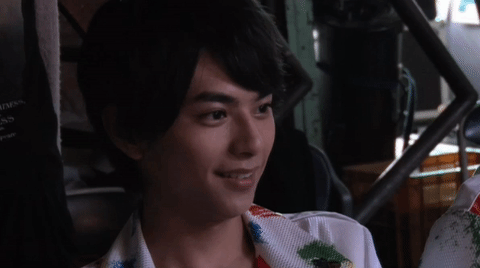 tumblr_o6o3zqeMYg1tjzb8lo1_500.gif