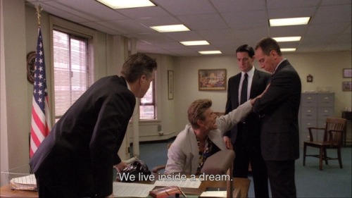 perception-de-ambiguity:We live inside a dream.Twin Peaks #2.2...