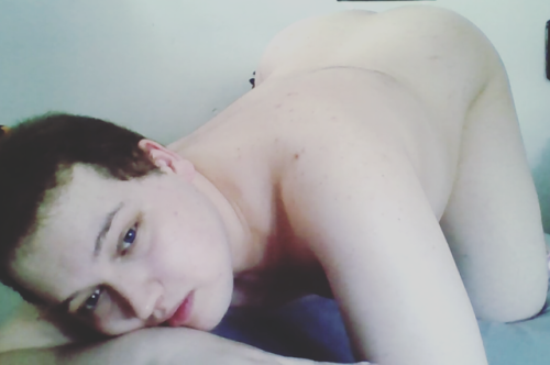 chubslvt93:some lewd pictures of me… my body