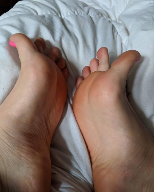 Not often that i post JUST my #feet. Fun change of pace? This is...