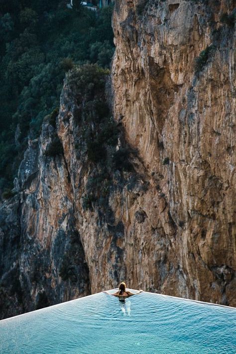 yesiamyourgoddess:miss-bazaar:Monastero Santa Rosa Hotel -...