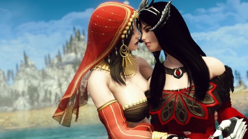 fgambler:Kira and Adriana ♡ Adriana belongs to Ascension...