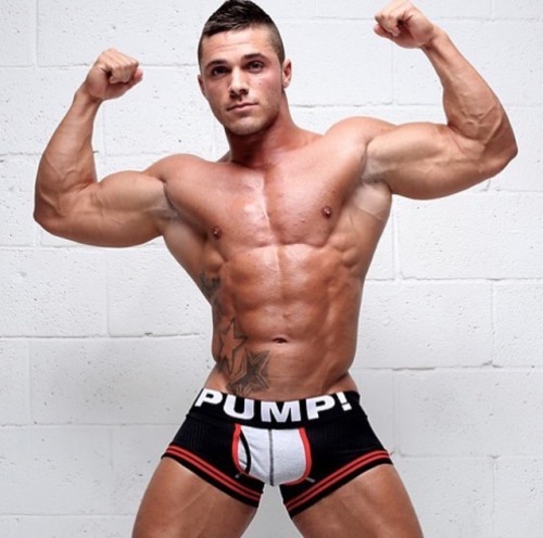 heavenlymodels:Joey Van Damme (@joeyvandammeofficial)Would...