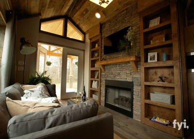 LOVE This! - http://tinyhousefor.us/tiny-house-spotlight/perfect-tiny-home/