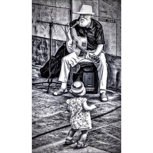 A #little #girl gets in the groove on the streets of #Paris ...