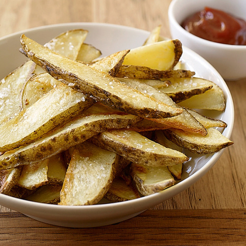 Mom Treat: Easy Oven Fries