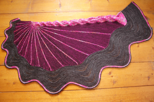 Westknits Mystery Shawl KAL 2015 the doodler knitting Ravelry stephen west