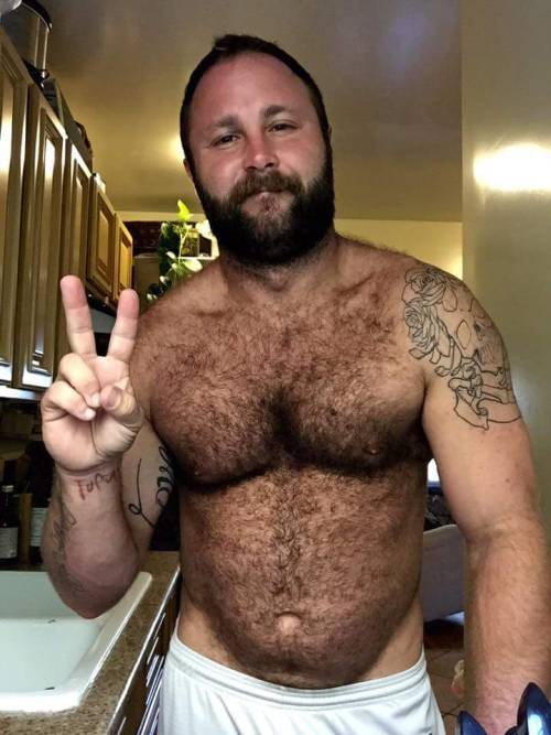 hairy chest - sexy muscle - mature men