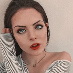 iconseriezs:liz gillies icons  ♡ like if you saved© idgafrary...