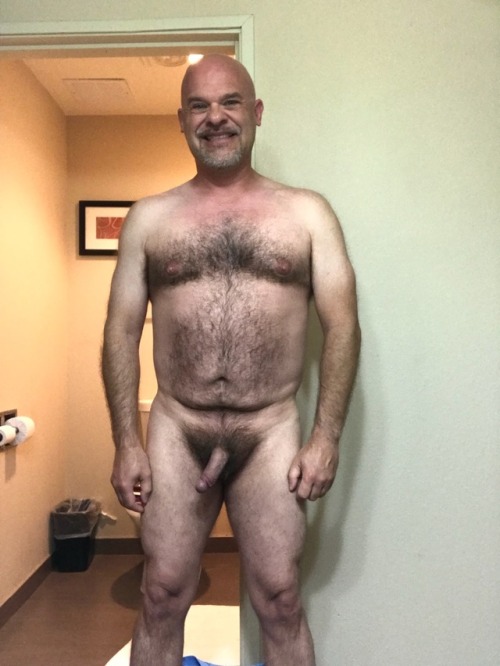 realmenfullbush:Nice dick, dad