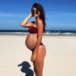 preggoenvy:last 2 pics are BEAUTIFUL