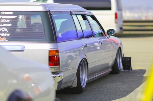 cruisefocus:#toyota #crown...