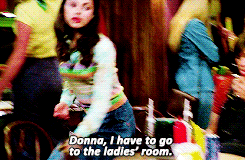 that 70s show mila kunis topher grace eric forman jackie burkhart fez gif 70s*