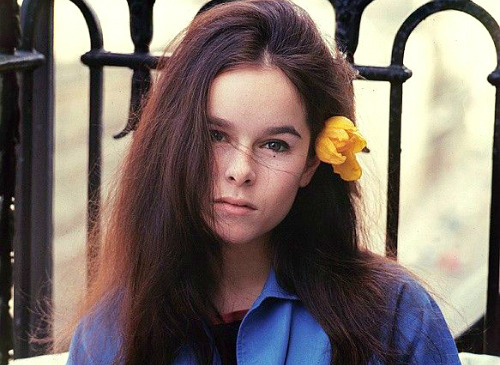 ladiesofthe60s:Geraldine Chaplin photographed by Milton Greene,...