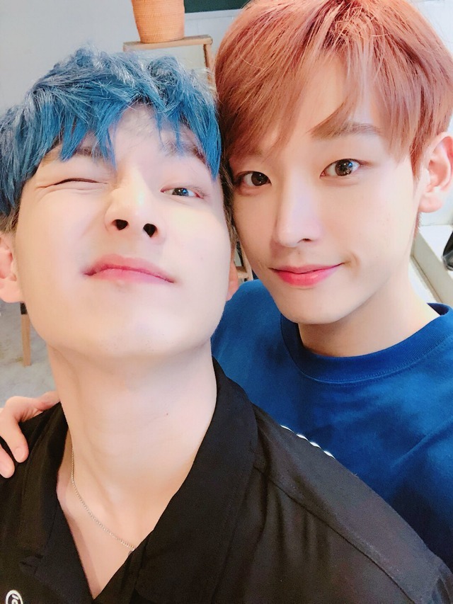  close  Happy birthday selfies from sf8 to zuho 