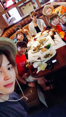 Unduh 300 Wallpaper Bts Selca Paling Keren Unduh 300 Wallpaper Bts Selca Paling Keren