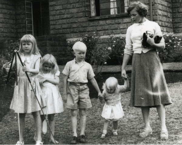 Little Queenies • Pattie, Jenny and Paula Boyd’s childhood Photo 1,...