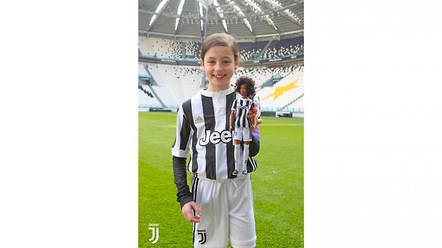 sara gama barbie doll
