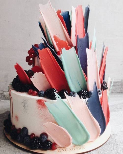 sosuperawesome:Brushstroke Cake Art by Kalabasa Bakery, on...