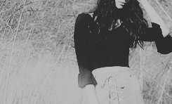 Voir un profil - Alma Lucchese Tumblr_pbgkccGXLC1r7ci4ho8_250