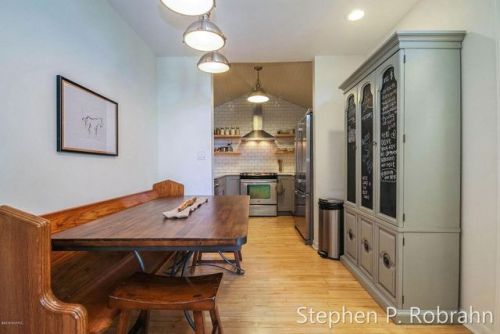 househunting:$224,900/2 br/1000 sq ftEast Grand Rapids, MI...