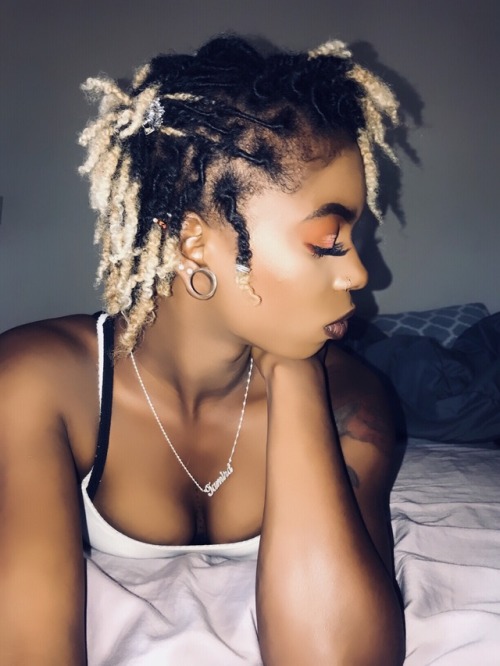 Obsessed with my hair. One month loc’d yesterday!!IG...