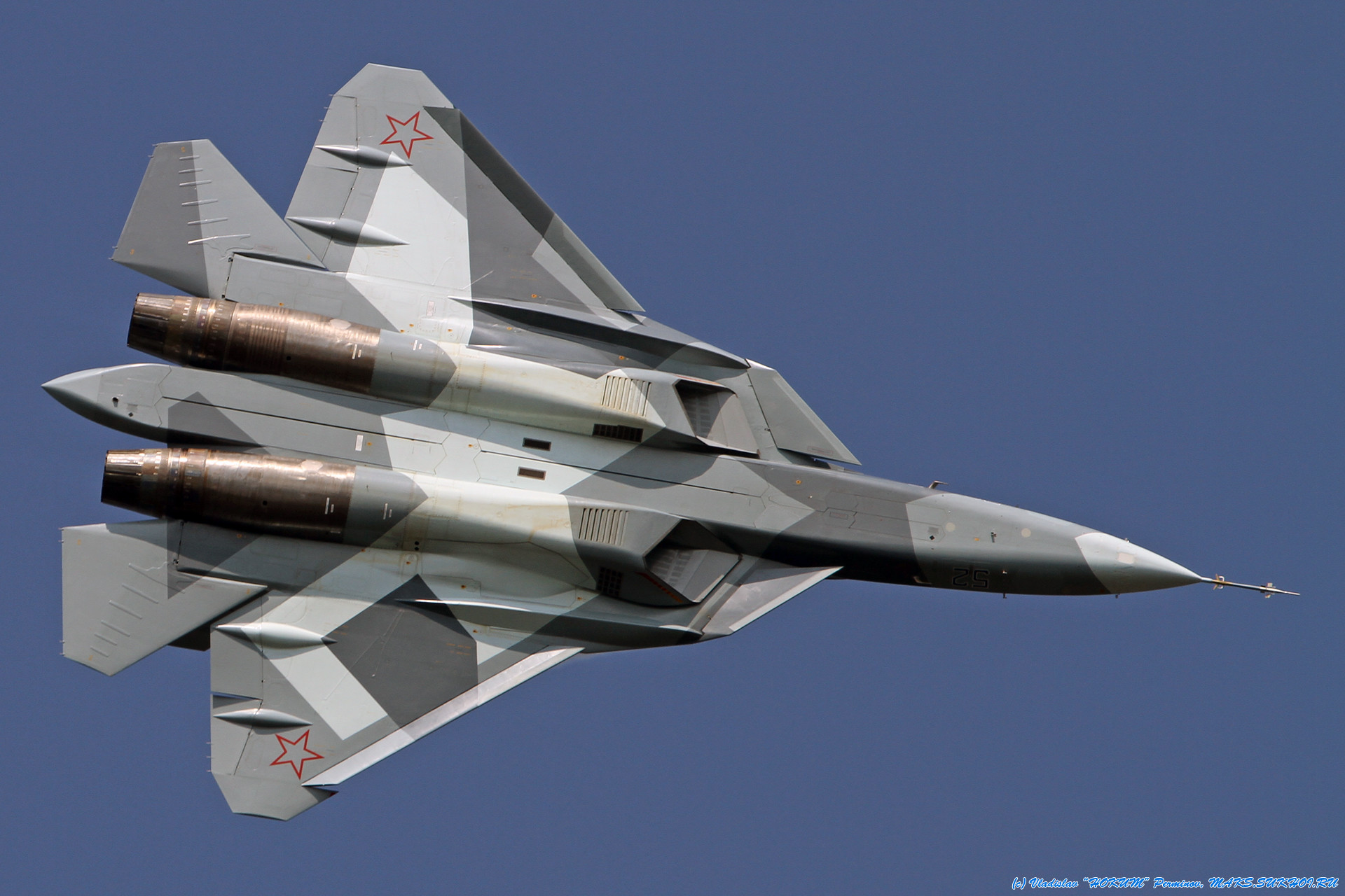Phantom Phanatic — rocketumbl: Su-57