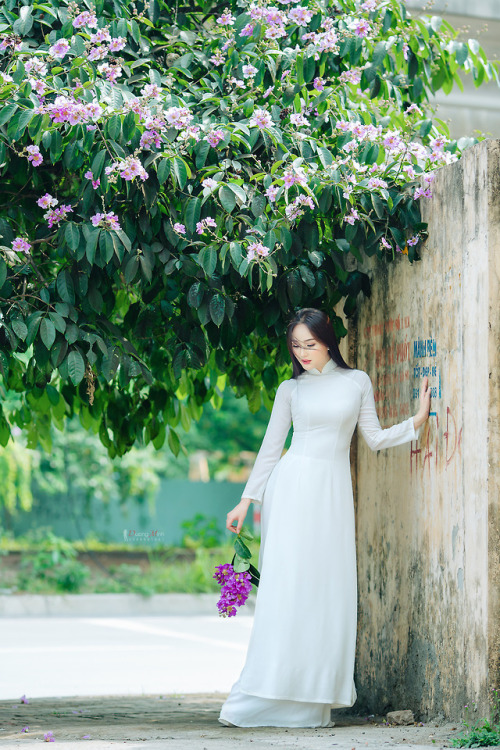 vietnamese-long-dress-ao-dai: Ao dai_217 Oanh Nguyễn bởi Beauty...